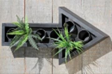Mooi Wandobject plantenhouder, plantenhanger, zwart metaal beschikbaar voor biedingen