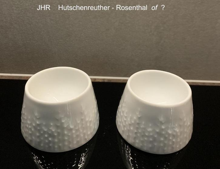 eierdopjes, eierdoppen effen wit met reliëf, Hutschenreuther, Huis en Inrichting, Keuken | Servies, Zo goed als nieuw, Overige typen