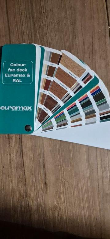 Euramax Kleurenwaaier & RAL beschikbaar voor biedingen