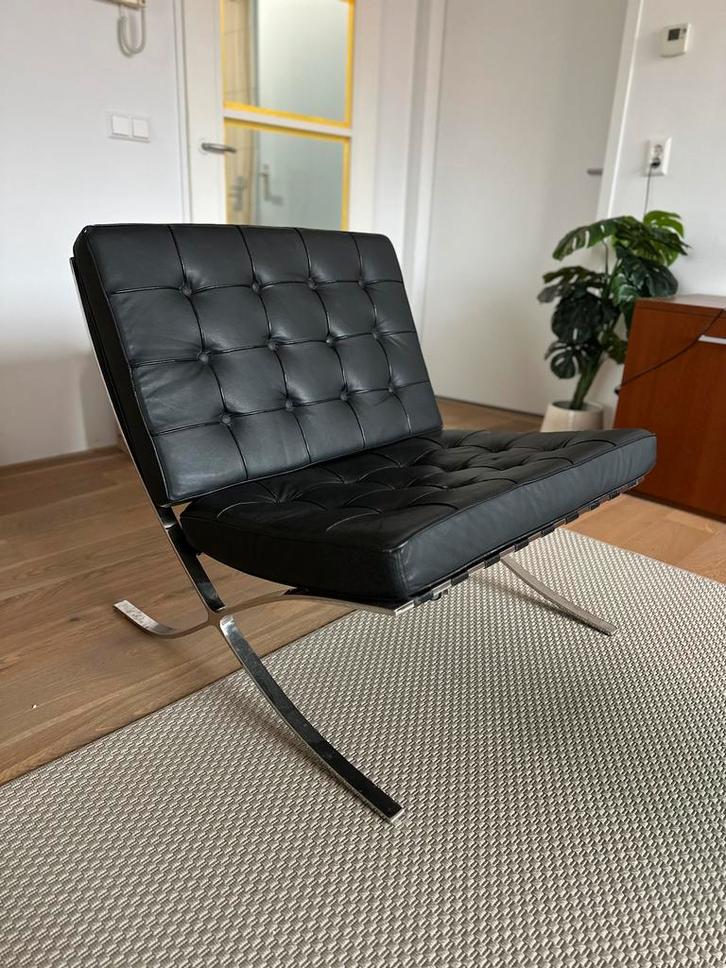 Barcelona look-a-like fauteuil stoel, Huis en Inrichting, Fauteuils, Gebruikt, Leer, 75 tot 100 cm, Ophalen