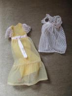 Vintage  barbie Skipper kleding mattel j 60, Verzenden, Zo goed als nieuw, Kleertjes