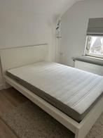 MALM bed IKEA 140x200 inclusief lattenbodem en matras, Huis en Inrichting, Slaapkamer | Bedden, 140 cm, Wit, Zo goed als nieuw