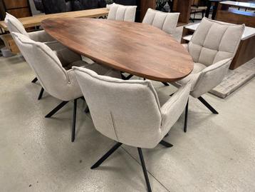 SALE ORGANISCH TAFEL NIEUW BIJ CHEFMEUBEL ! LEEGVERKOOP ! beschikbaar voor biedingen