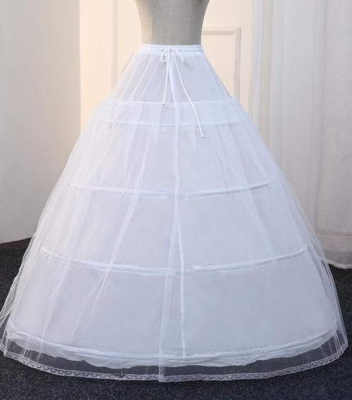 Petticoat en bijpassende accessoires voor de Bruid - Nieuw, Kleding | Dames, Trouwkleding en Trouwaccessoires, Nieuw, Accessoires