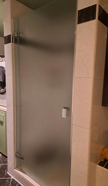 Douchedeur - Melkglas beschikbaar voor biedingen