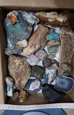 Doos allerlei mineralen en gesteenten, Verzamelen, Mineralen en Fossielen, Ophalen of Verzenden