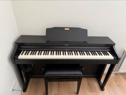 Roland HP504 digitale piano, Muziek en Instrumenten, Piano's, Zo goed als nieuw, Piano, Zwart, Digitaal, Ophalen