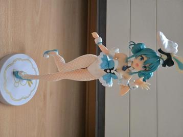 Miku figure furyu (bunny) beschikbaar voor biedingen