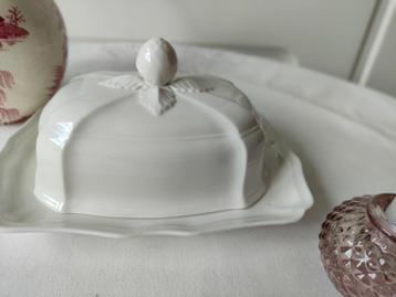 Botervloot & deksel Manoir Villeroy & Boch in nieuwstaat beschikbaar voor biedingen