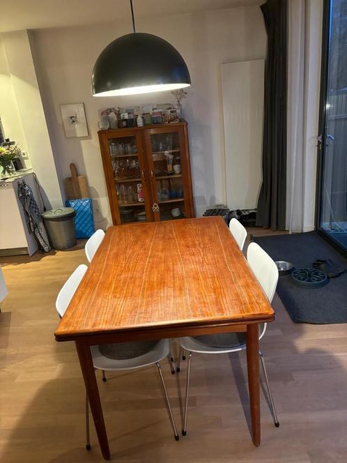 Teak houten inklapbare tafel jaren 50/60 design, Verzamelen, Retro, Huis en Inrichting, Ophalen