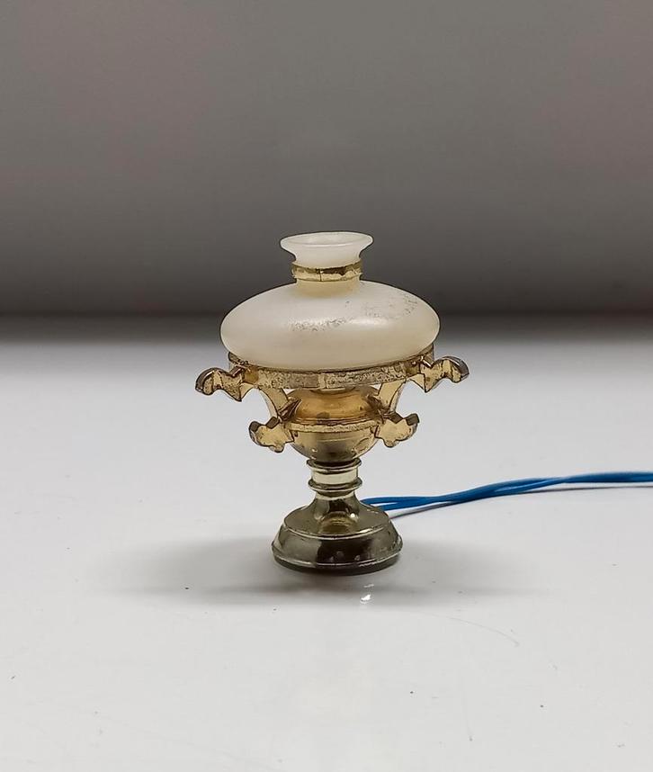 Lundby tafellamp, Kijk, Kies en Koop!, Verzamelen, Poppenhuizen en Toebehoren, Gebruikt, Gebruiksvoorwerp, Ophalen of Verzenden