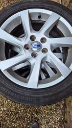 17" licht metalen wielen Volvo V70 incl winterbanden, Ophalen, Gebruikt, Banden en Velgen, 17 inch
