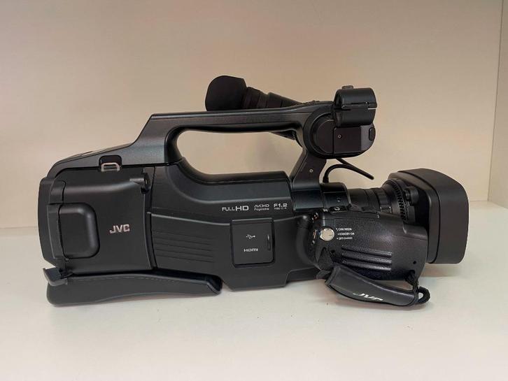 JVC GY-HM70E Digitale Full HD (Semi-)pro schouder camcorder, Audio, Tv en Foto, Videocamera's Digitaal, Zo goed als nieuw, Camera