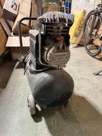 Luchtcompressor 8 bar, Doe-het-zelf en Verbouw, Compressors, Ophalen, Gebruikt, 6 tot 10 bar, Minder dan 200 liter/min