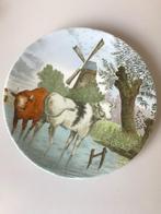 Antiek wand / sierbord koeien in water voor molen. deo '5 30, Ophalen of Verzenden