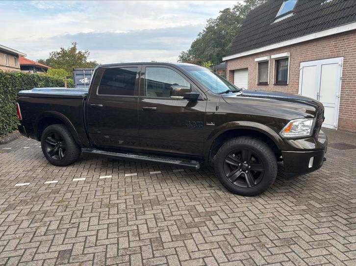 Unieke Dodge RAM crew cab LARAMI 2014, Auto's, Bestelauto's, Particulier, Dodge, Origineel Nederlands, Ophalen