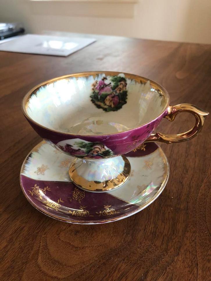 Bijzonder setje van kop en schotel, Antiek en Kunst, Curiosa en Brocante, Ophalen of Verzenden