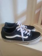 Vans, Ophalen of Verzenden, Zo goed als nieuw, Zwart, Sneakers of Gympen