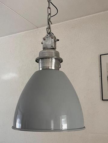 Industriële Hanglamp Grijs Metaal beschikbaar voor biedingen