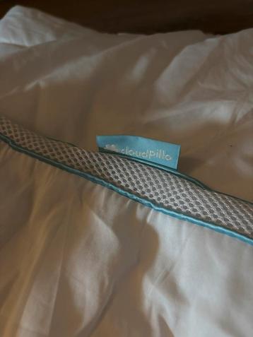 Cloudpillo Dekbed 140x200 beschikbaar voor biedingen