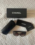 Chanel zonnebril, Sieraden, Tassen en Uiterlijk, Zonnebrillen en Brillen | Dames, Overige merken, Zonnebril, Zwart, Ophalen of Verzenden