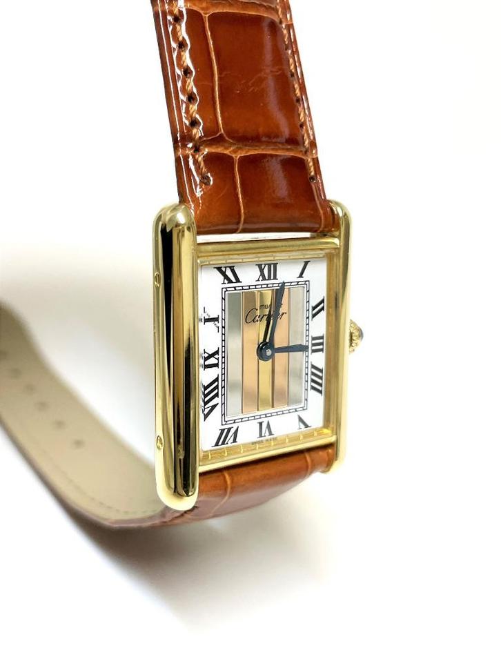 Must de Cartier Tank Trinity Large Quartz Roman Dial Vermeil, Sieraden, Tassen en Uiterlijk, Horloges | Dames, Zo goed als nieuw