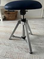 Girovi ambulante kruk voor bijvoorbeeld pedicure, Huis en Inrichting, Krukjes, Ophalen of Verzenden, Zo goed als nieuw, Hout