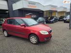 Skoda Fabia 1.4-16V Ambiente AIRCO CRUISE AFNB. TREKHAAK NW, Auto's, Skoda, Voorwielaandrijving, 4 cilinders, Origineel Nederlands