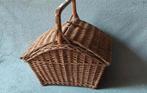 Mooie rieten mand, picknickmand met 2 kleppen  L40xB30xH38cm, Ophalen of Verzenden, Zo goed als nieuw