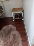 Mooie brocante bijzettafel, Huis en Inrichting, Tafels | Bijzettafels, Minder dan 55 cm, Gebruikt, Vierkant, Hout
