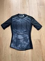 Adidas: techfit compression shirt met korte mouw in maat L, Maat 52/54 (L), Zwart, Ophalen of Verzenden, Adidas
