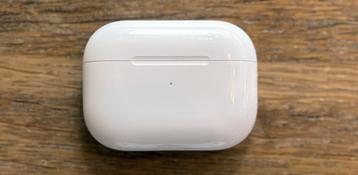 Airpods Pro 2 Case beschikbaar voor biedingen