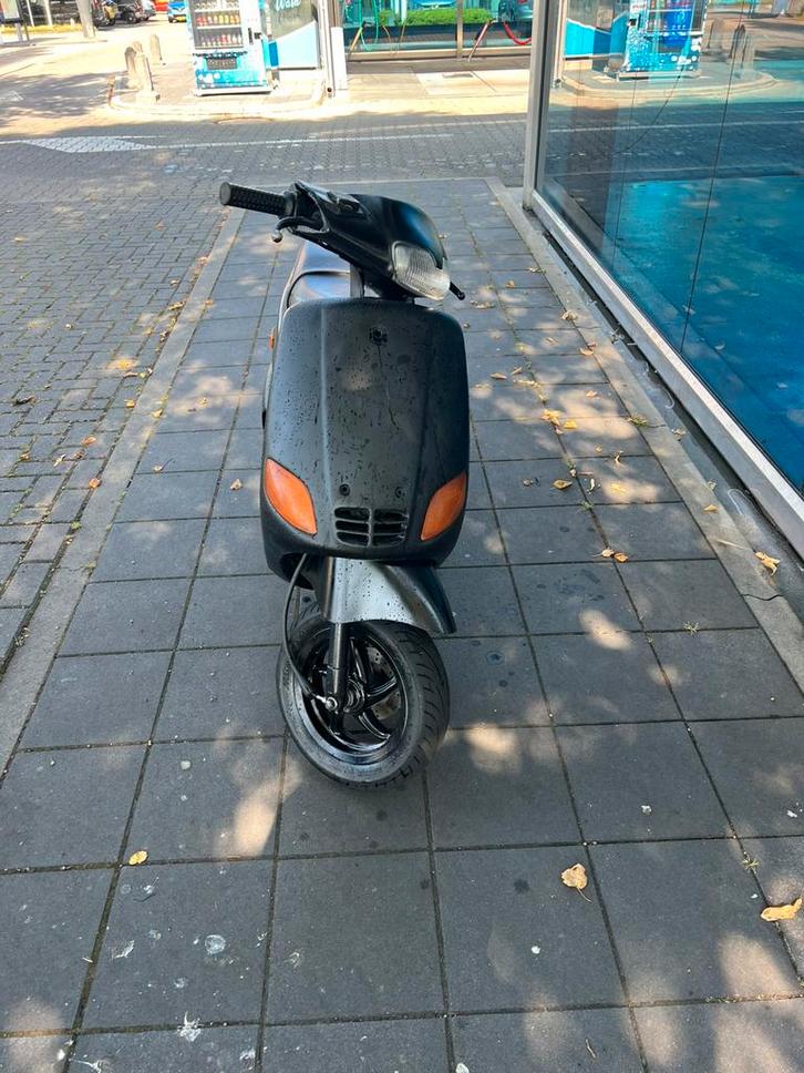 Type 3, 70 cc, Fietsen en Brommers, Scooters | Piaggio, Gebruikt, Overige modellen, Tweetakt, Ophalen