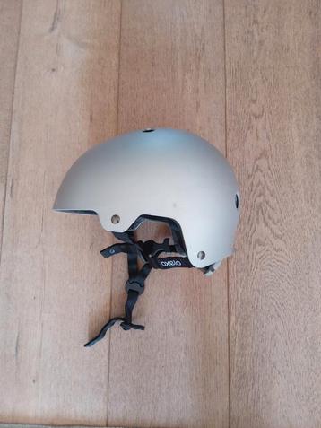 Skatehelm/Fietshelm Snowboardhelm kinderen. beschikbaar voor biedingen