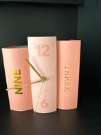 Karlsson clock book, Huis en Inrichting, Woonaccessoires | Klokken, Ophalen of Verzenden, Zo goed als nieuw