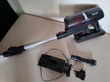 Tristar steelstofzuiger met reservoir. beschikbaar voor biedingen