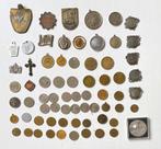 Penningen, tokens, hangers en munten - 69 stuks - 1948-2018, Ophalen of Verzenden, Overige materialen
