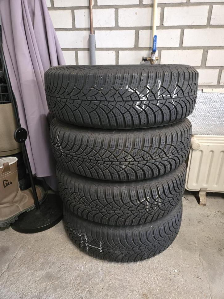 Winterbanden Goodyear 175/65 R14 82T (profiel 6mm), Auto diversen, Autosport-onderdelen, Zo goed als nieuw, Ophalen