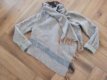Prachtige omslagdoek / poncho / vest van Patrizia Pepe, 38 beschikbaar voor biedingen
