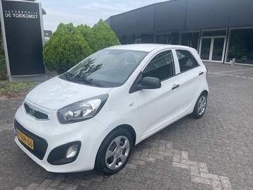 Kia PICANTO 1.0 CVVT ECONOMYLINE / Usb / Aux / 5 Deurs / Sta beschikbaar voor biedingen