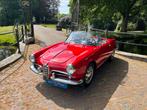 Alfa Romeo Guilietta Spider 1300 101 Series, Auto's, Achterwielaandrijving, Zwart, Cabriolet, Leder