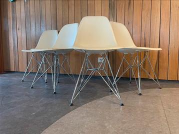 Vitra eames side stoelen wit (30) dsr chroom beschikbaar voor biedingen