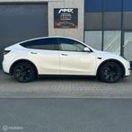 Tesla model Y Wit 2024 RWD MMX PACK, Auto's, Tesla, Achterwielaandrijving, Gebruikt, Zwart, 375 min