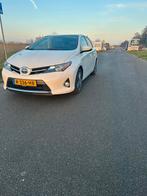 Toyota Auris 1.8 Hybrid 73KW 5D 2015 Wit, 65 €/maand, 4 cilinders, Wit, 98 pk