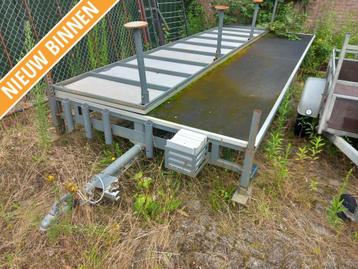 podiumwagen 500x300 beschikbaar voor biedingen