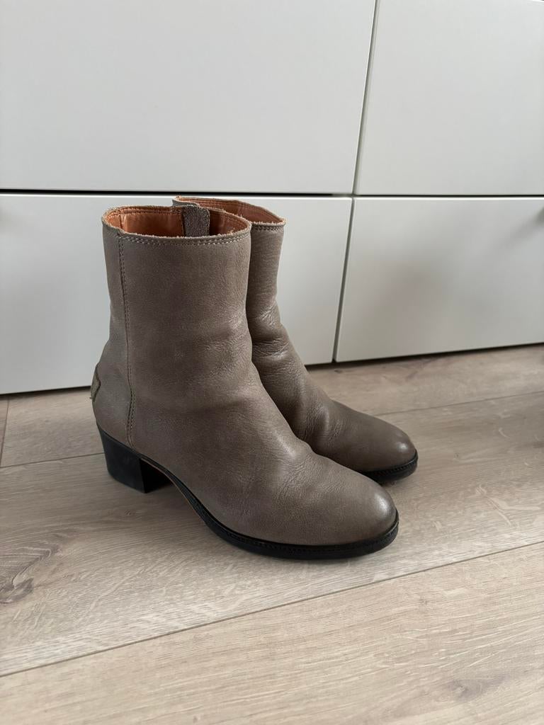 Shabbies enkellaarsjes maat 37, Kleding | Dames, Schoenen, Ophalen of Verzenden, Zo goed als nieuw, Grijs