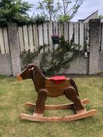Houten hobbelpaard, Ophalen, Gebruikt