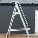 Verrijdbare Bordestrap - Gebruikt, Doe-het-zelf en Verbouw, Ladders en Trappen, Ophalen, Gebruikt, Trap, Opvouwbaar of Inschuifbaar