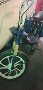 Tomos  snor brommer, Fietsen en Brommers, Brommers | Tomos, Ophalen of Verzenden, Zo goed als nieuw, Standard