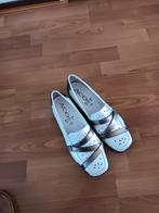 Witte dames Loafers mt 40, Ophalen of Verzenden, Zo goed als nieuw, Wit, Instappers